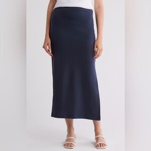 Splendid | Royale Midi Skirt Navy size Medium NWT